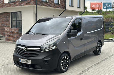 Грузовой фургон Opel Vivaro 2015 в Умани