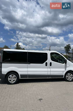 Минивэн Opel Vivaro 2013 в Черновцах