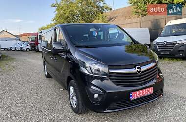 Минивэн Opel Vivaro 2019 в 
