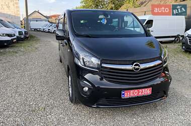 Минивэн Opel Vivaro 2019 в 
