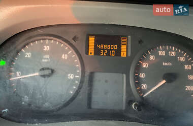 Минивэн Opel Vivaro 2007 в Отынии