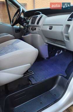 Минивэн Opel Vivaro 2005 в 