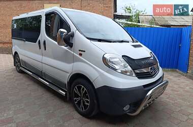 Минивэн Opel Vivaro 2012 в Славянске
