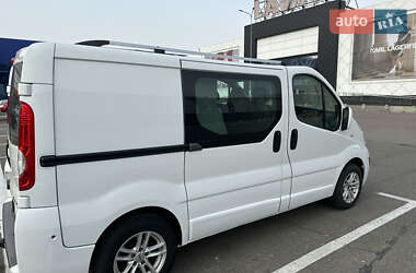 Вантажний фургон Opel Vivaro 2013 в Ірпені