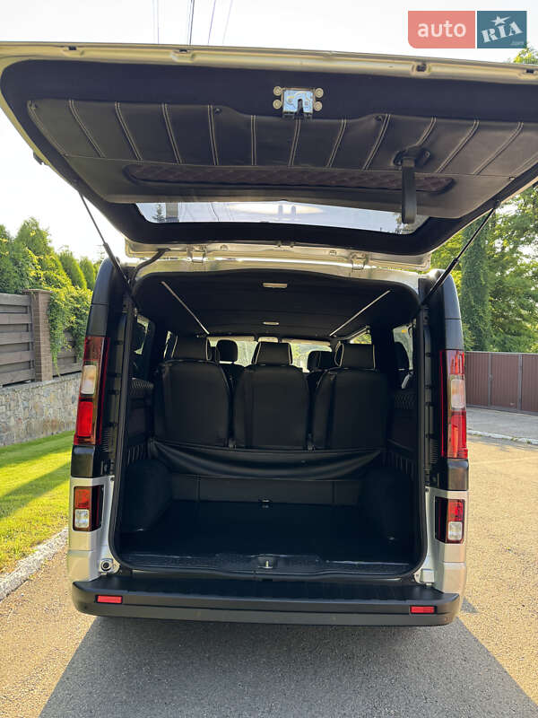 Минивэн Opel Vivaro 2018 в Киеве фото 41 Минивэн Opel Vivaro 2018 в Киеве