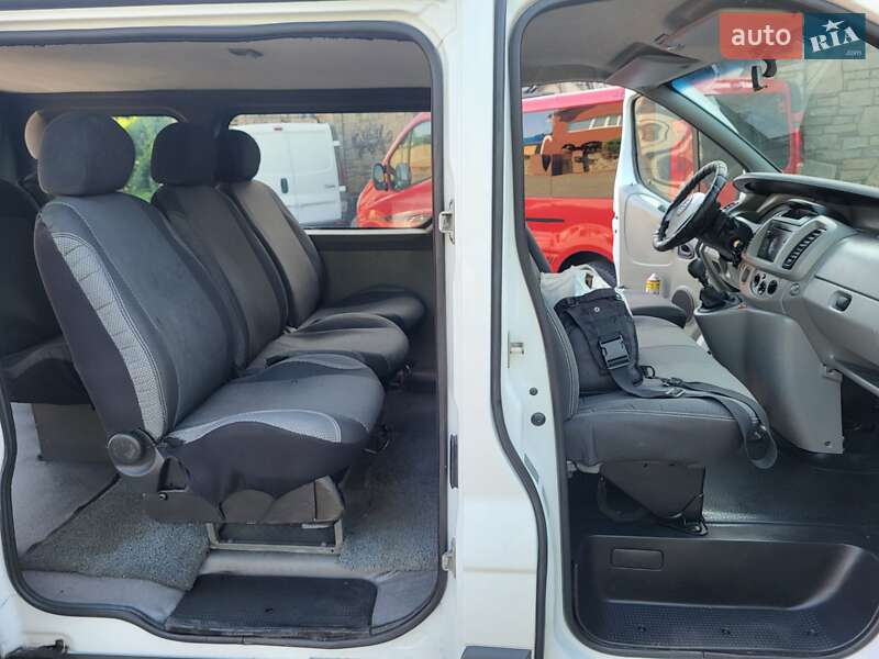 Мінівен Opel Vivaro 2002 в Хмельницькому