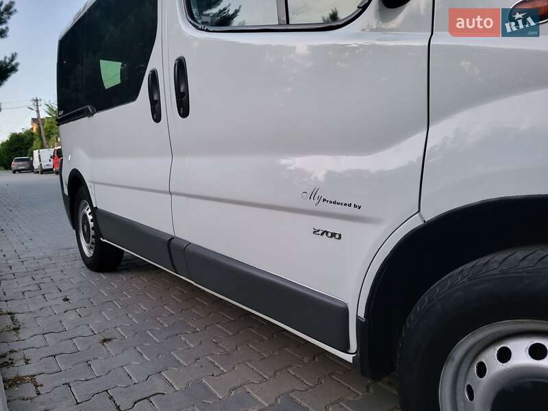 Мінівен Opel Vivaro 2002 в Хмельницькому