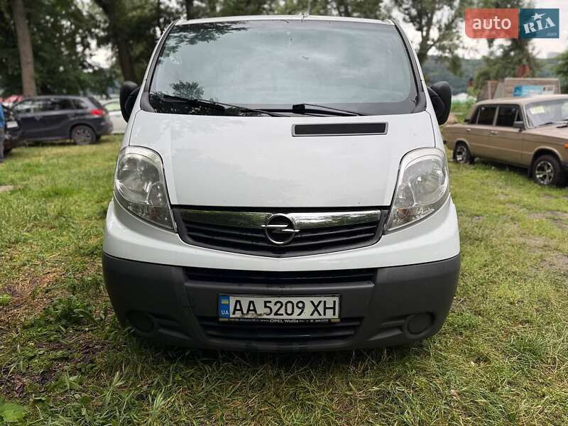 Грузовой фургон Opel Vivaro 2014 в Киеве
