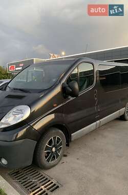 Мінівен Opel Vivaro 2013 в Рівному