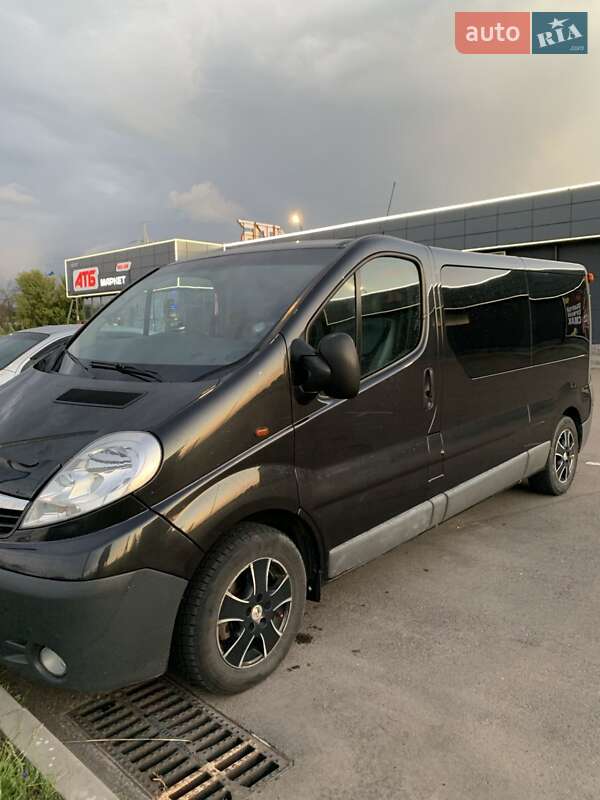 Opel Vivaro 2013