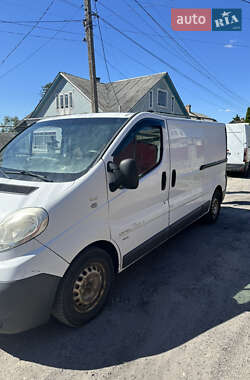 Грузовой фургон Opel Vivaro 2014 в Корце