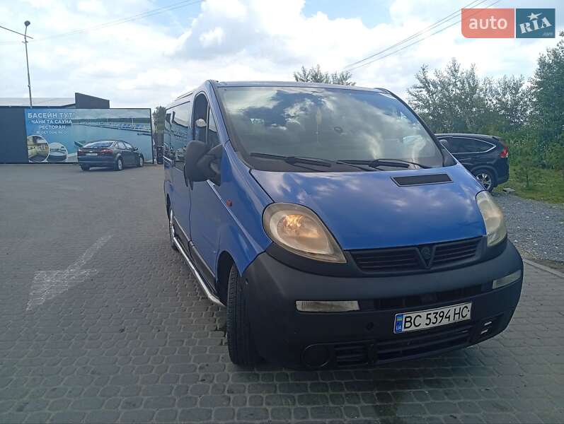 Минивэн Opel Vivaro 2001 в Львове
