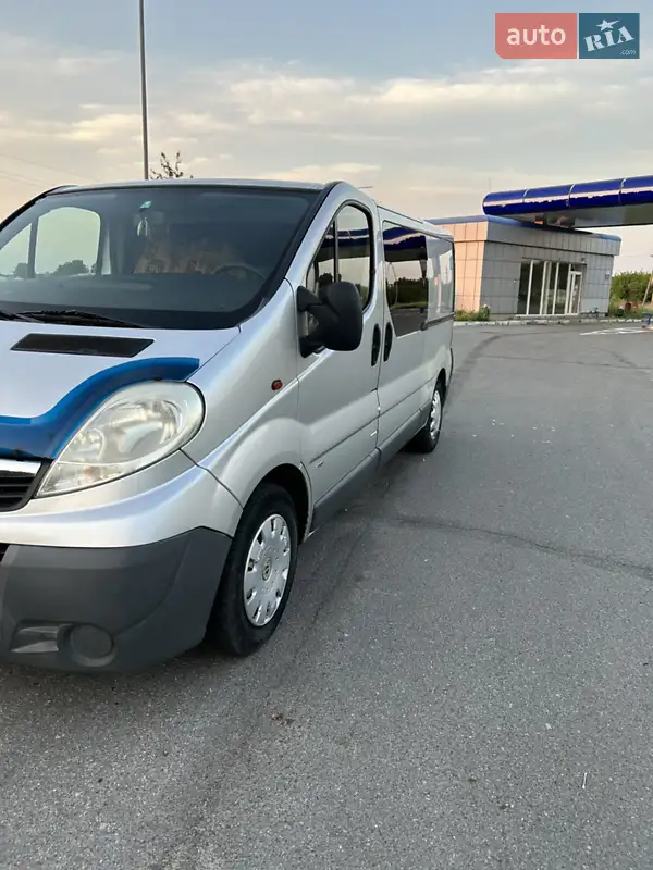 Opel Vivaro 2009