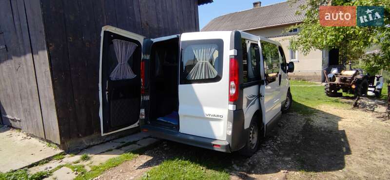 Минивэн Opel Vivaro 2007 в Бориславе