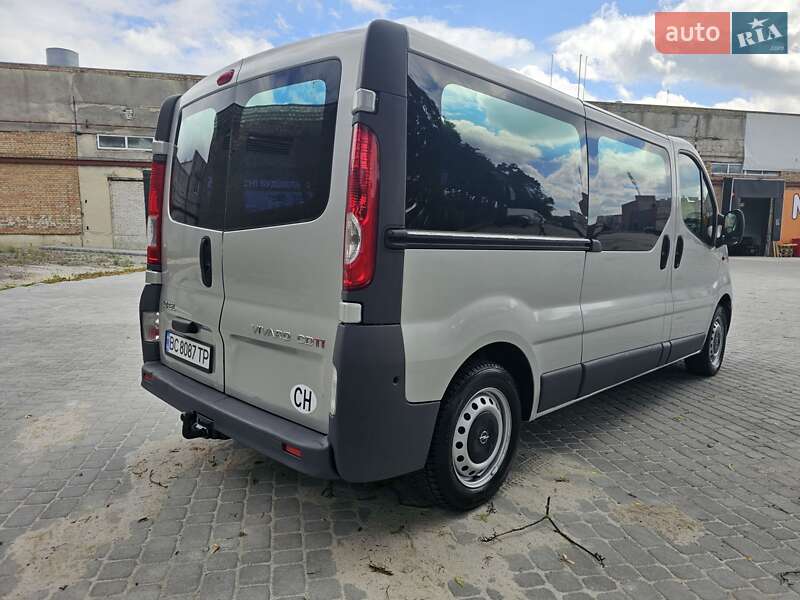 Мінівен Opel Vivaro 2009 в Івано-Франково