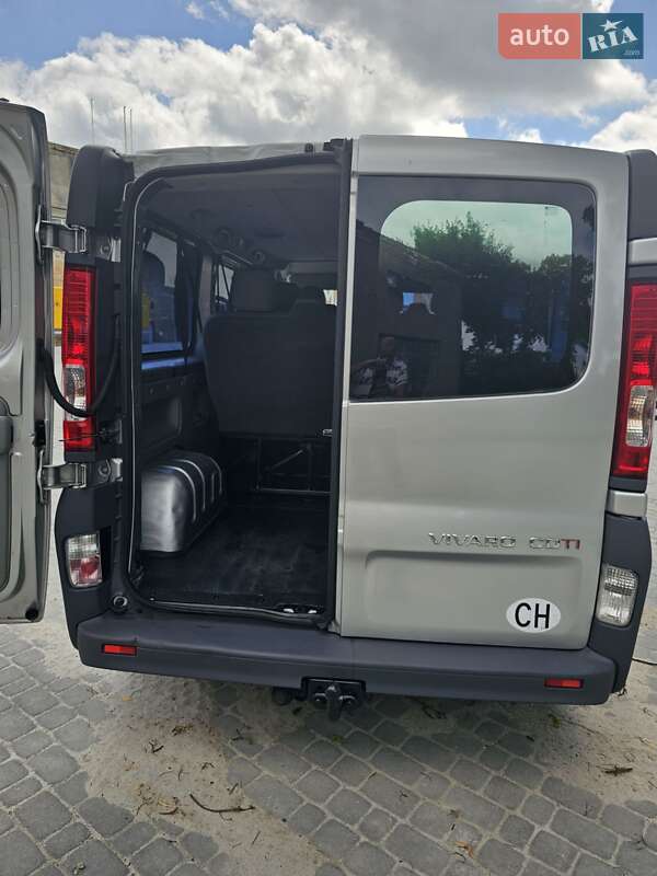 Мінівен Opel Vivaro 2009 в Івано-Франково