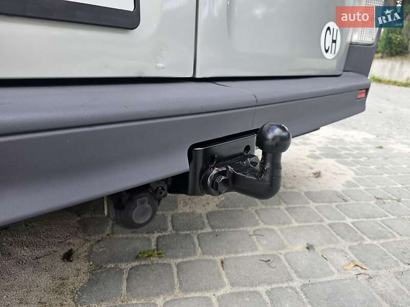 Мінівен Opel Vivaro 2009 в Івано-Франково