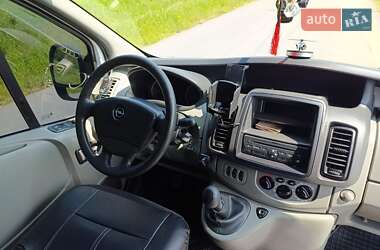 Вантажний фургон Opel Vivaro 2011 в 