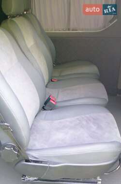 Минивэн Opel Vivaro 2015 в 