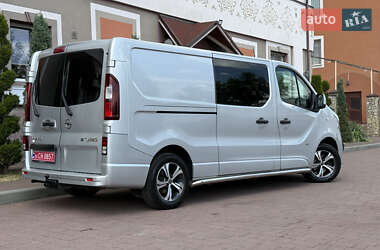 Мінівен Opel Vivaro 2015 в 
