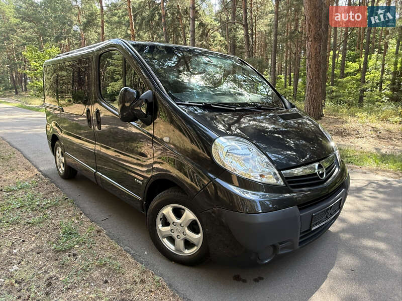 Opel Vivaro 2013