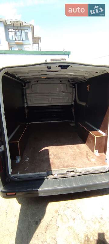Грузовой фургон Opel Vivaro 2016 в Киеве фото 26 Грузовой фургон Opel Vivaro 2016 в Киеве
