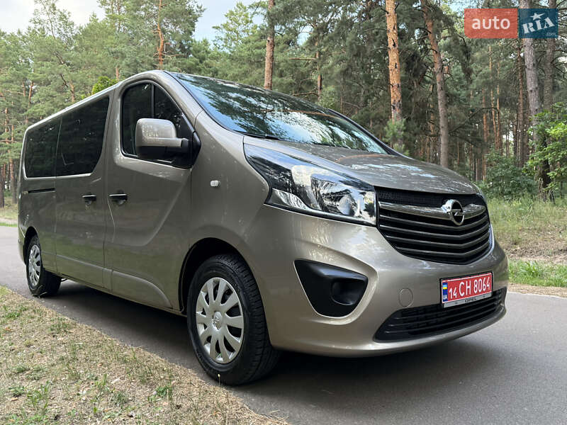 Минивэн Opel Vivaro 2018 в Киеве