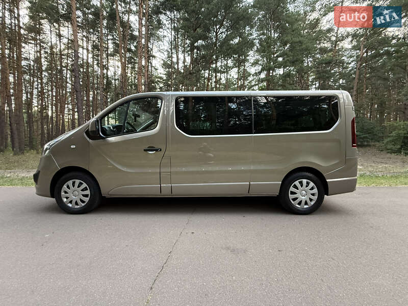 Минивэн Opel Vivaro 2018 в Киеве