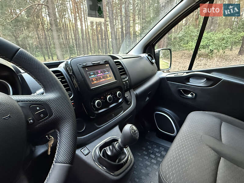 Минивэн Opel Vivaro 2018 в Киеве