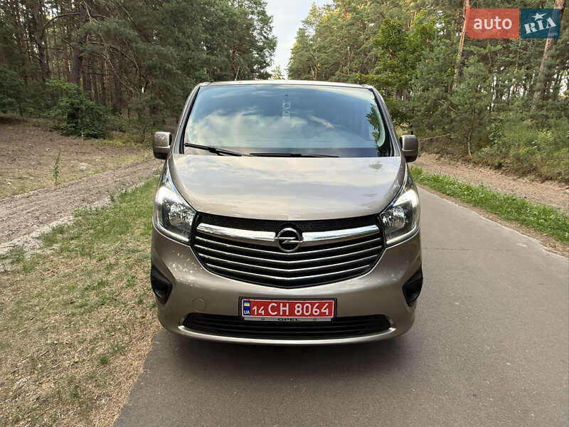 Минивэн Opel Vivaro 2018 в Киеве
