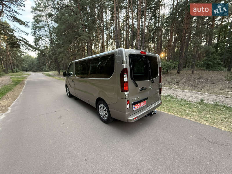 Минивэн Opel Vivaro 2018 в Киеве