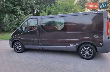 Минивэн Opel Vivaro 2007 в 
