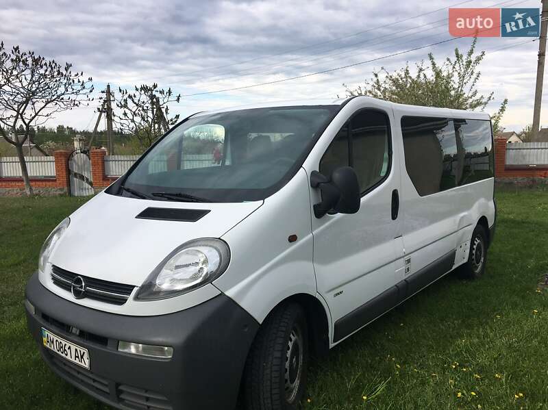 Opel Vivaro 2005