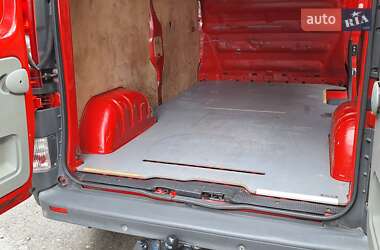 Вантажний фургон Opel Vivaro 2014 в 