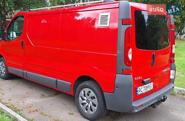 Вантажний фургон Opel Vivaro 2014 в 