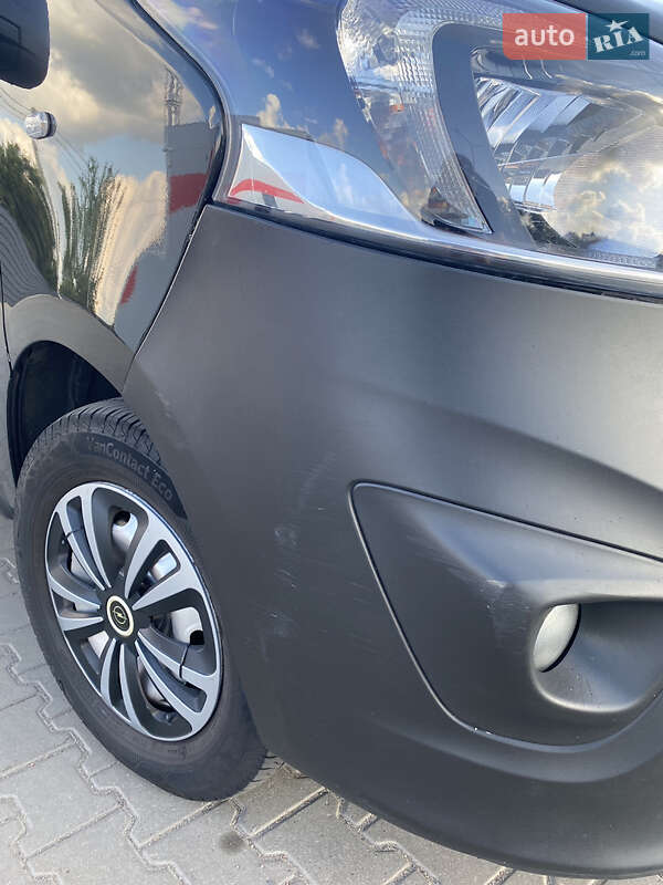 Минивэн Opel Vivaro 2014 в Луцке фото 7 Минивэн Opel Vivaro 2014 в Луцке