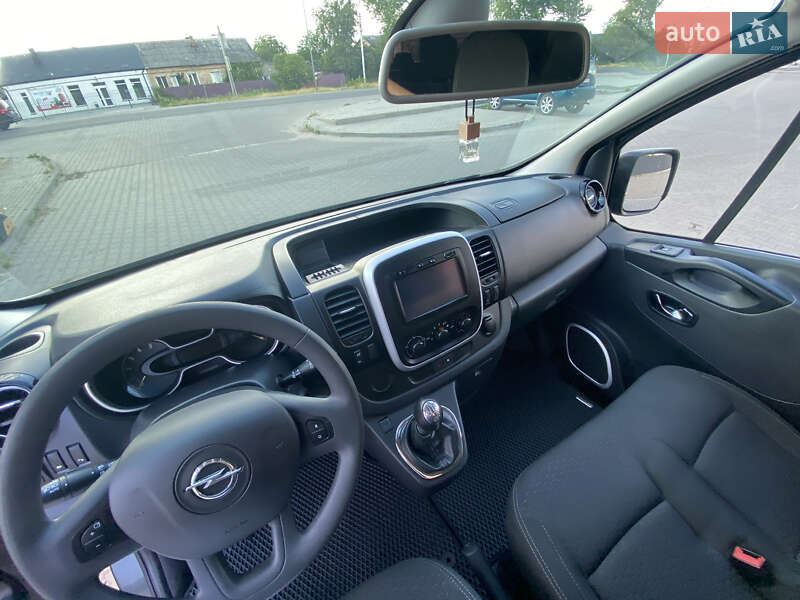 Минивэн Opel Vivaro 2014 в Луцке фото 21 Минивэн Opel Vivaro 2014 в Луцке