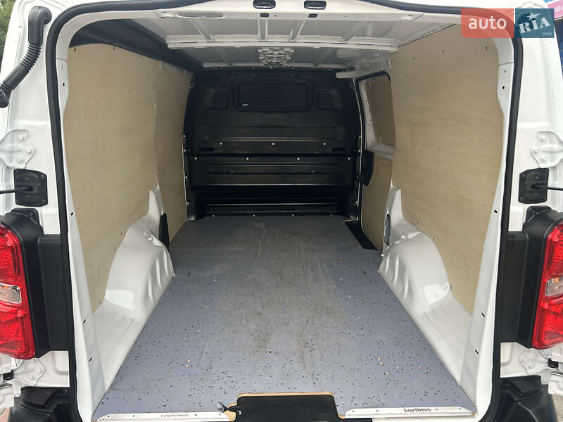 Грузовой фургон Opel Vivaro 2020 в Нежине