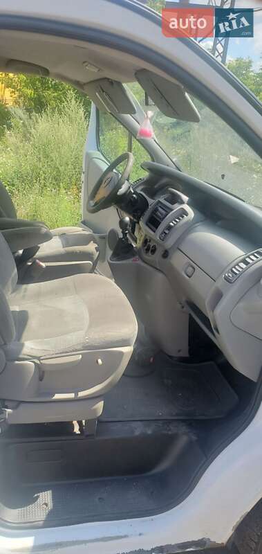 Мінівен Opel Vivaro 2007 в Торчині