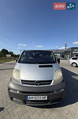 Мінівен Opel Vivaro 2006 в Звягелі