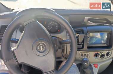 Минивэн Opel Vivaro 2007 в 