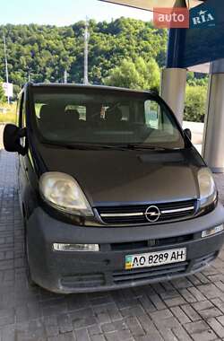 Минивэн Opel Vivaro 2002 в Рахове