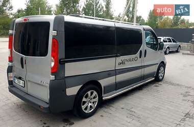 Минивэн Opel Vivaro 2009 в 