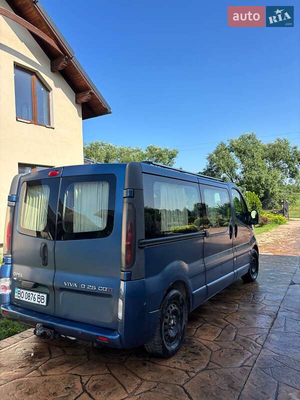 Минивэн Opel Vivaro 2005 в Тернополе