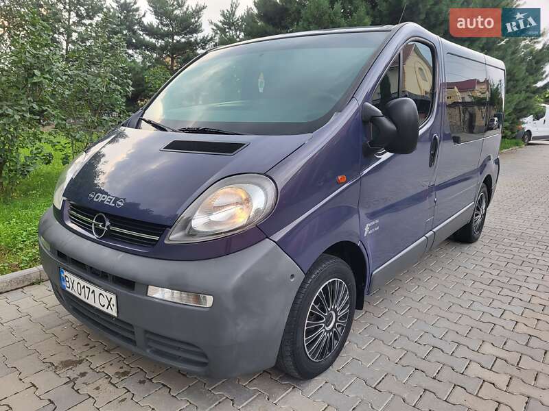 Мінівен Opel Vivaro 2005 в Хмельницькому