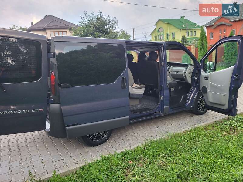 Мінівен Opel Vivaro 2005 в Хмельницькому