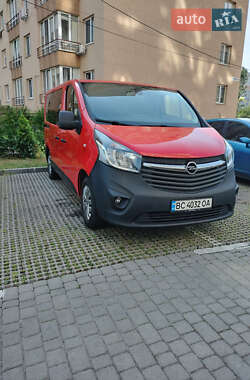 Минивэн Opel Vivaro 2015 в Львове