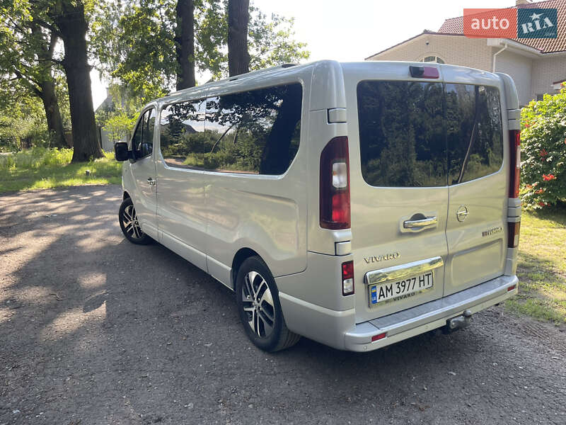 Минивэн Opel Vivaro 2018 в Житомире