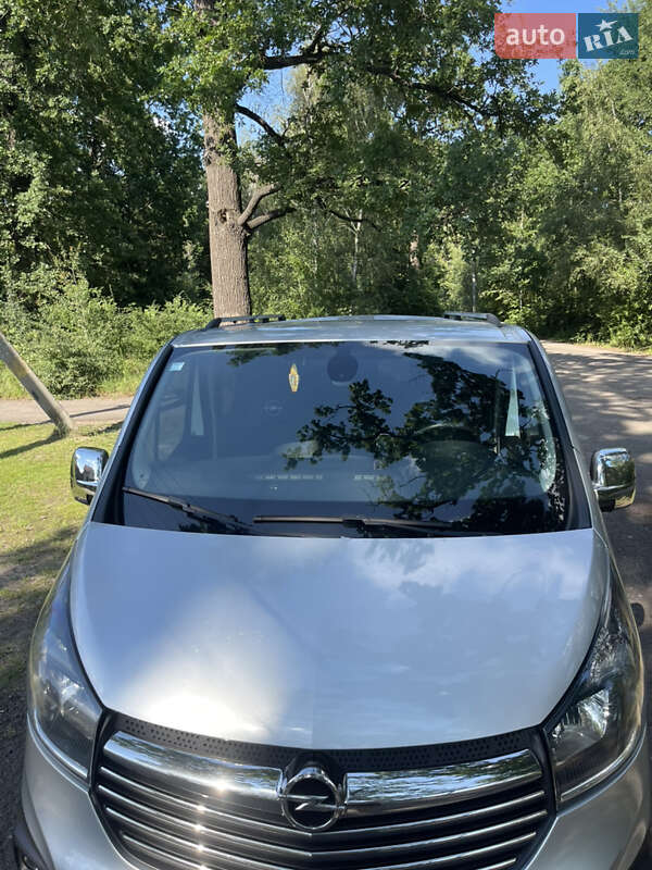 Минивэн Opel Vivaro 2018 в Житомире