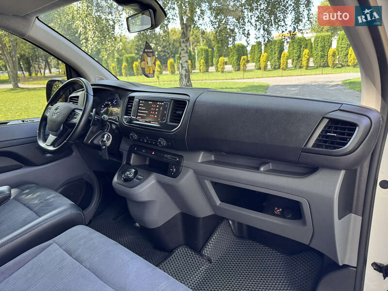 Мінівен Opel Vivaro 2020 в Хмельницькому